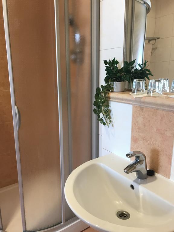 Hotel Bohemia Jičín Buitenkant foto