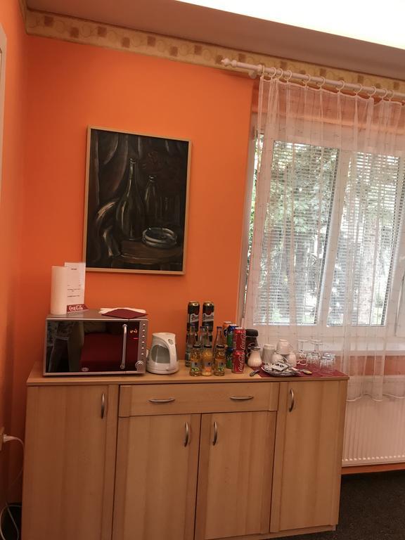 Hotel Bohemia Jičín Buitenkant foto